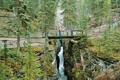 Maligne Canyon
