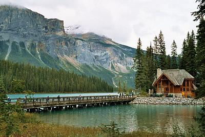 Emerald Lake Lodge